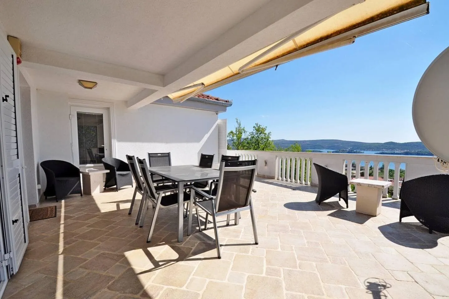 Prodaja, kuća, 350m², Tivat, Crna Gora