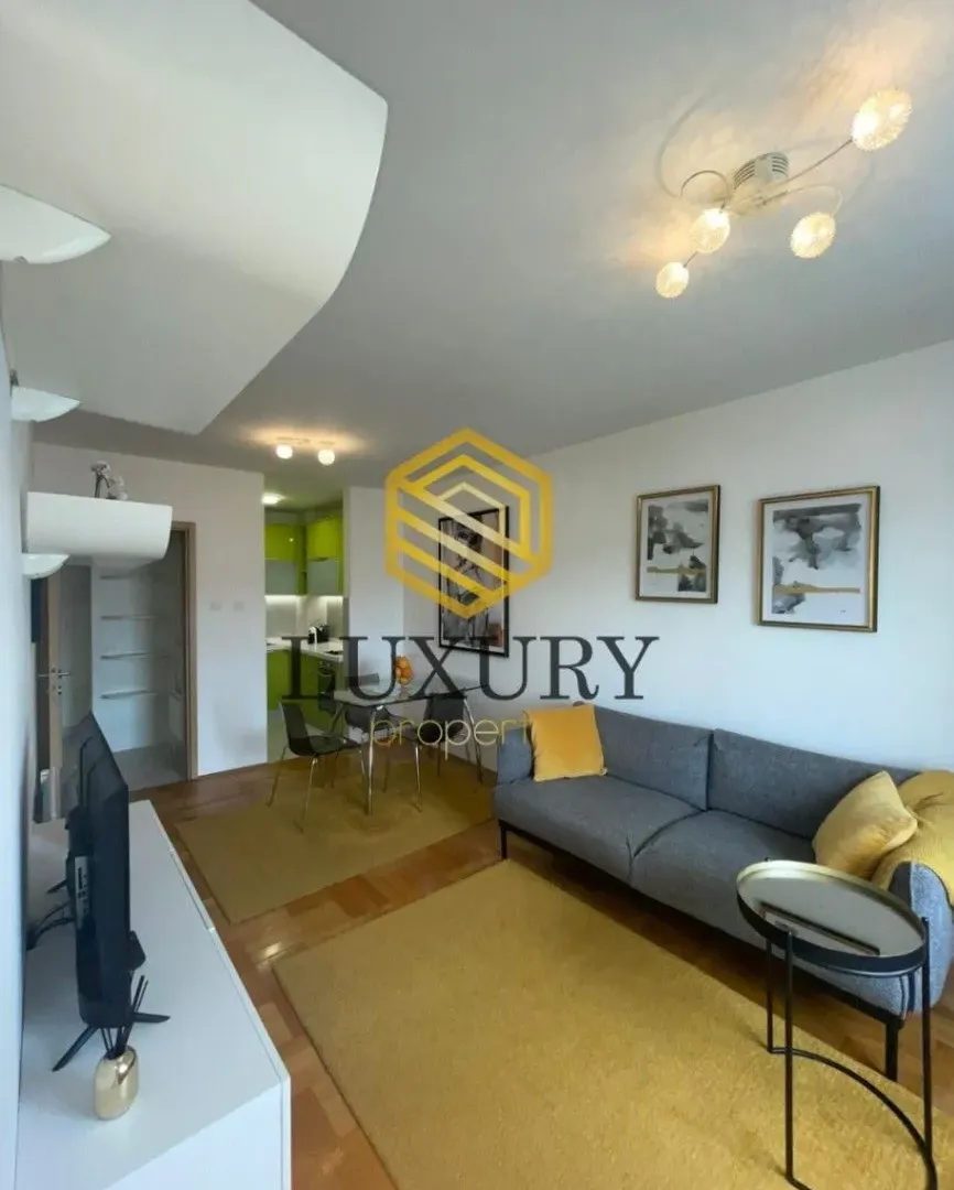 Rent, apartment, 42m², Preko Morače, Podgorica