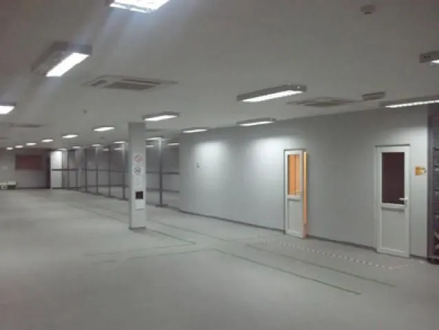 Rent, office space, 2000m², Zemun Centar, Zemun Sve Podlokacije