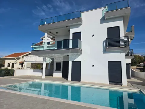 Sale, house, 380m², Krimovica, Kotor - image 5