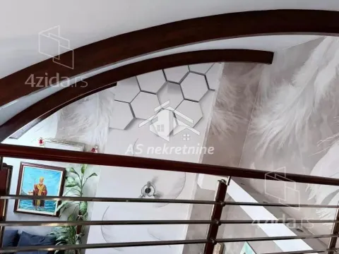 Izdavanje, trosoban stan, 90m², Vukov Spomenik, Zvezdara Sve Podlokacije - image 16