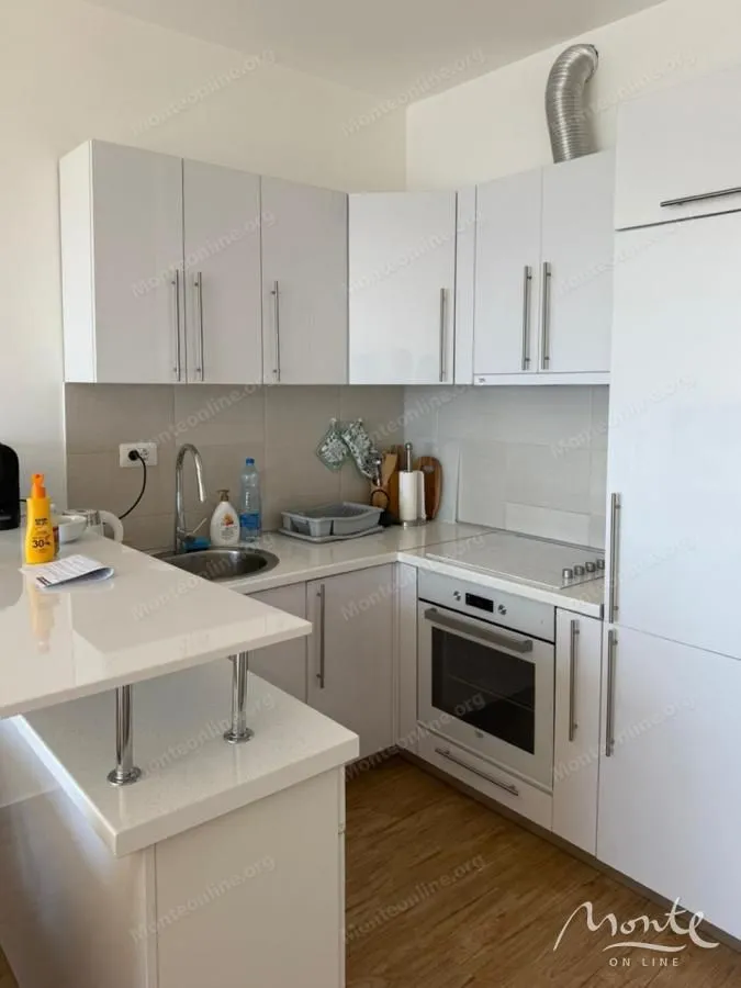 Sale, studio apartment, 38m², Dobre Vode, Bar