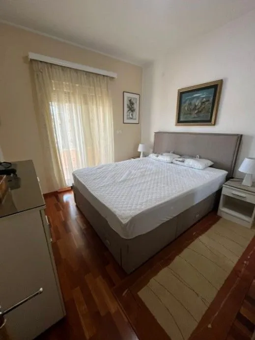 Izdavanje, dvosoban stan, 75m², City Kvart, Podgorica