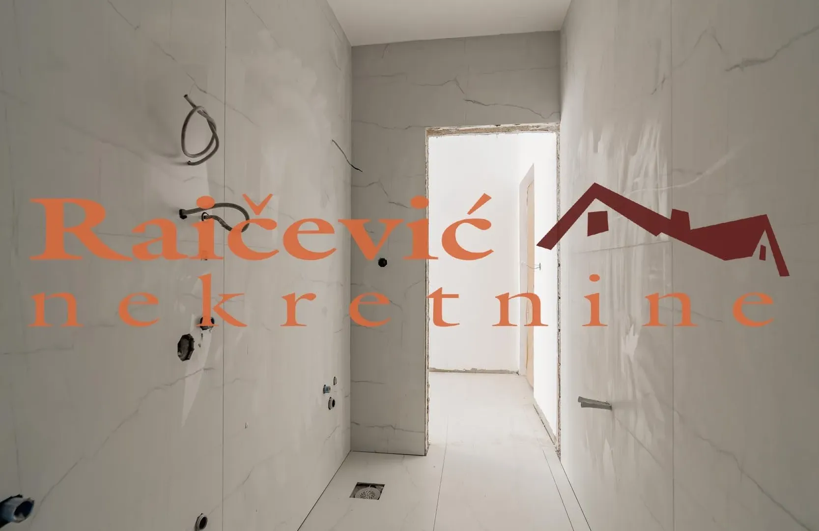 Prodaja, trosoban stan, 95m², Grocka, Beograd