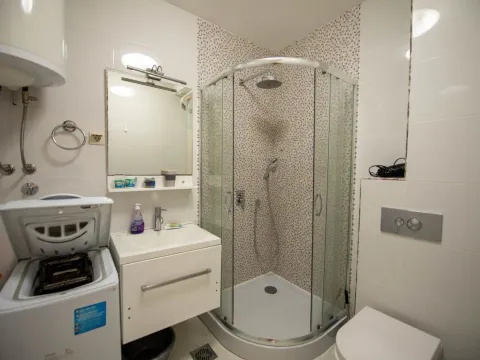 Sale, two bedroom apartment, 55m², Bečići, Budva - image 8