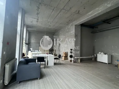 Prodaja, poslovni prostor, 94m², Višnjica, Palilula Sve Podlokacije