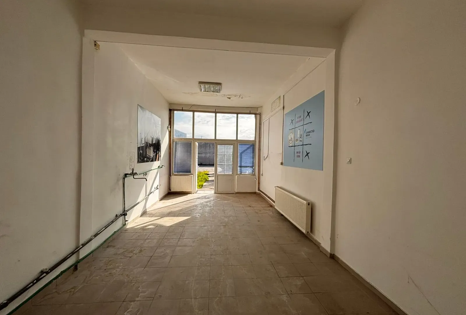 Izdavanje, poslovni prostor, 90m², Krnjaca, Palilula Sve Podlokacije