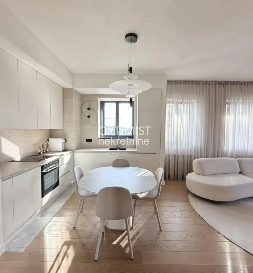 Prodaja, trosoban stan, 81m², Savski Venac, Beograd