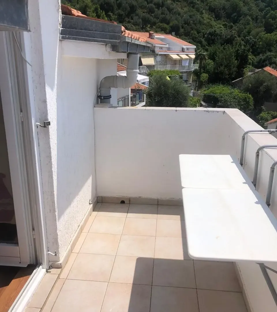 Sale, one bedroom apartment, 41m², Sveti Stefan, Budva