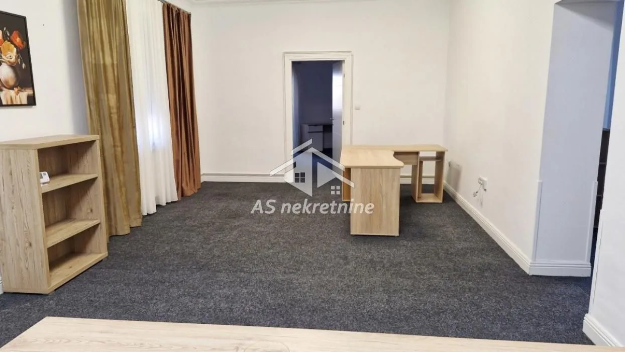 Rent, office space, 72m², Kalenić Pijaca, Vračar Sve Podlokacije