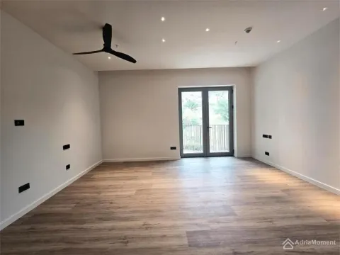 Prodaja, garsonjera, 45m², Porto Montenegro, Tivat - image 6