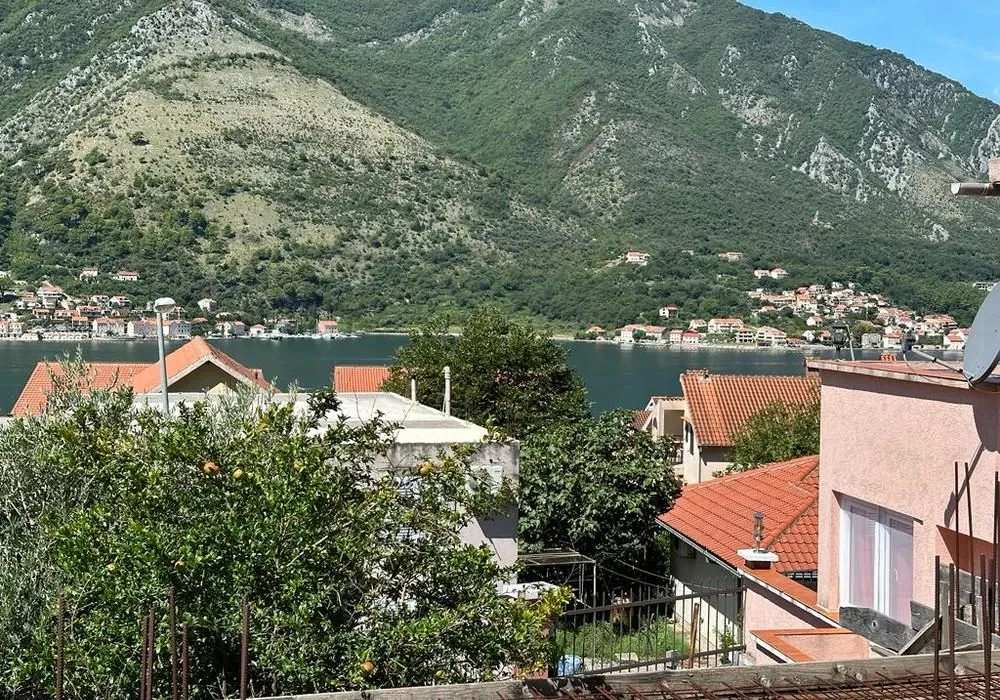 Sale, house, 200m², Kotor, Crna Gora