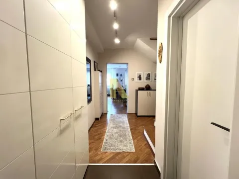 Prodaja, četvorosoban stan, 102m², Cara Dušana, Novi Sad Sve Podlokacije - image 4