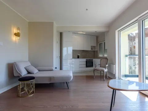 Prodaja, dvosoban stan, 44m², Obilićev Venac, Beograd - image 5