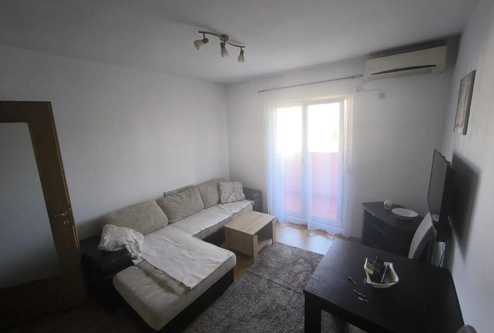 Rent, studio apartment, 28m², Zabjelo, Podgorica