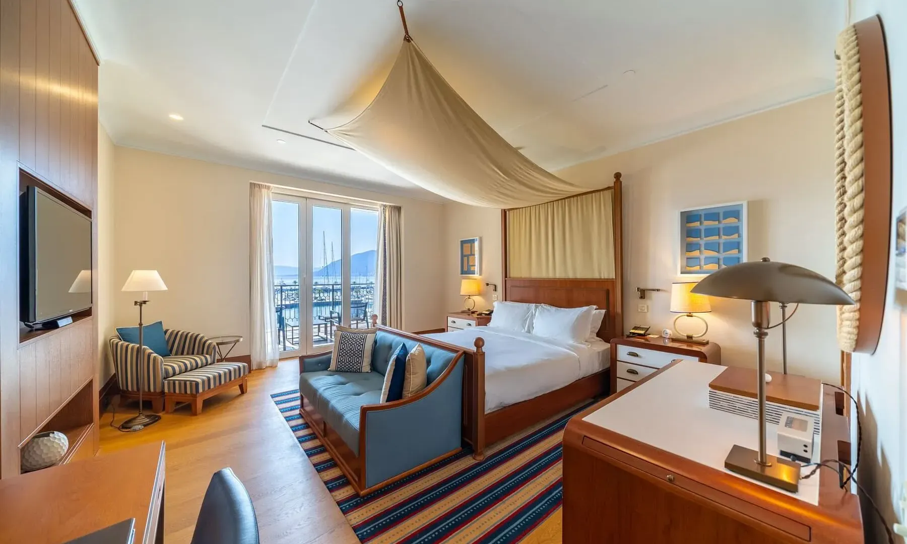 Prodaja, dvosoban stan, 178m², Porto Montenegro, Tivat