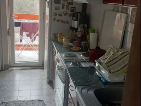 Izdavanje, garsonjera, 36m², Sajmište, Novi Sad - image 3