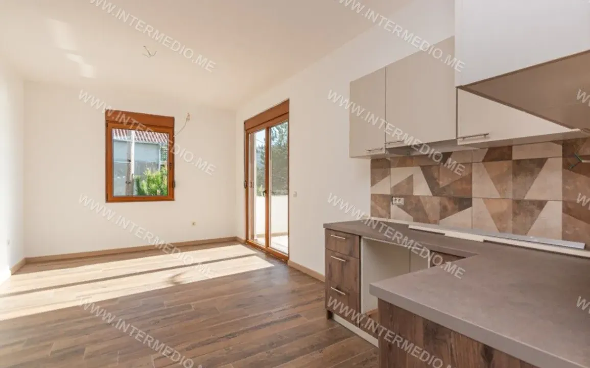 Prodaja, jednosoban stan, 43m², Kumbor, Herceg Novi