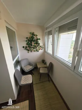 Sale, three bedroom apartment, 93m², Novi Beograd Blok 71, Novi Beograd Sve Podlokacije - image 5