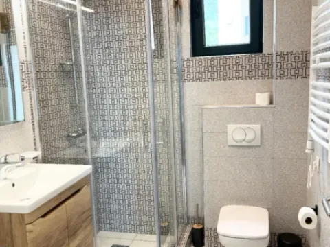 Sale, two bedroom apartment, 81m², Bečići, Budva - image 11