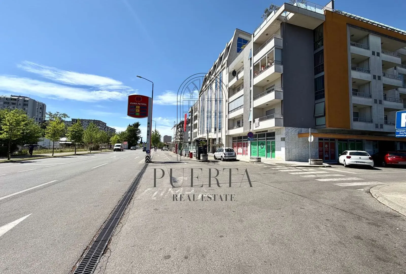 Rent, one bedroom apartment, 40m², Pobrežje, Podgorica