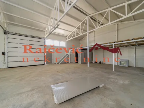 Rent, office space, 340m², Železnik, Beograd - image 9