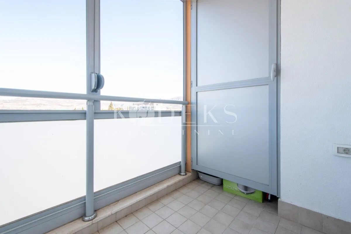 Rent, one bedroom apartment, 48m², City Kej, Podgorica