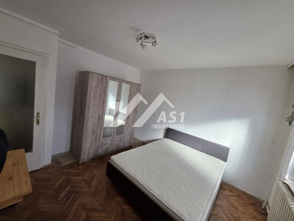 Izdavanje, jednosoban stan, 30m², Grbavica, Novi Sad Sve Podlokacije