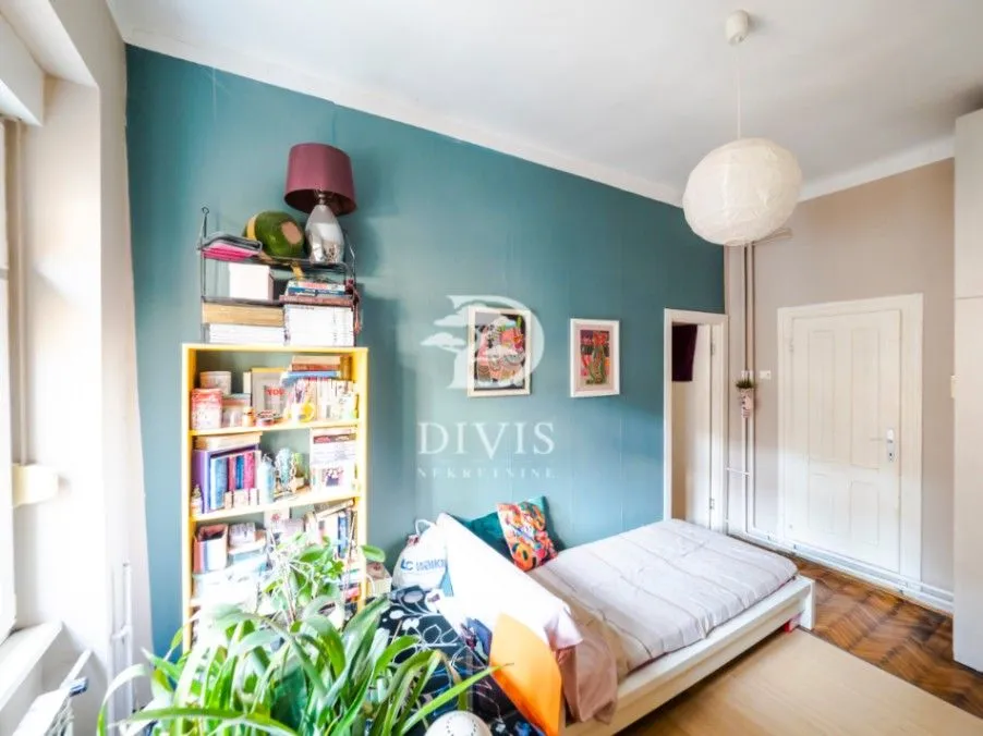Prodaja, trosoban stan, 81m², Stari Grad, Beograd
