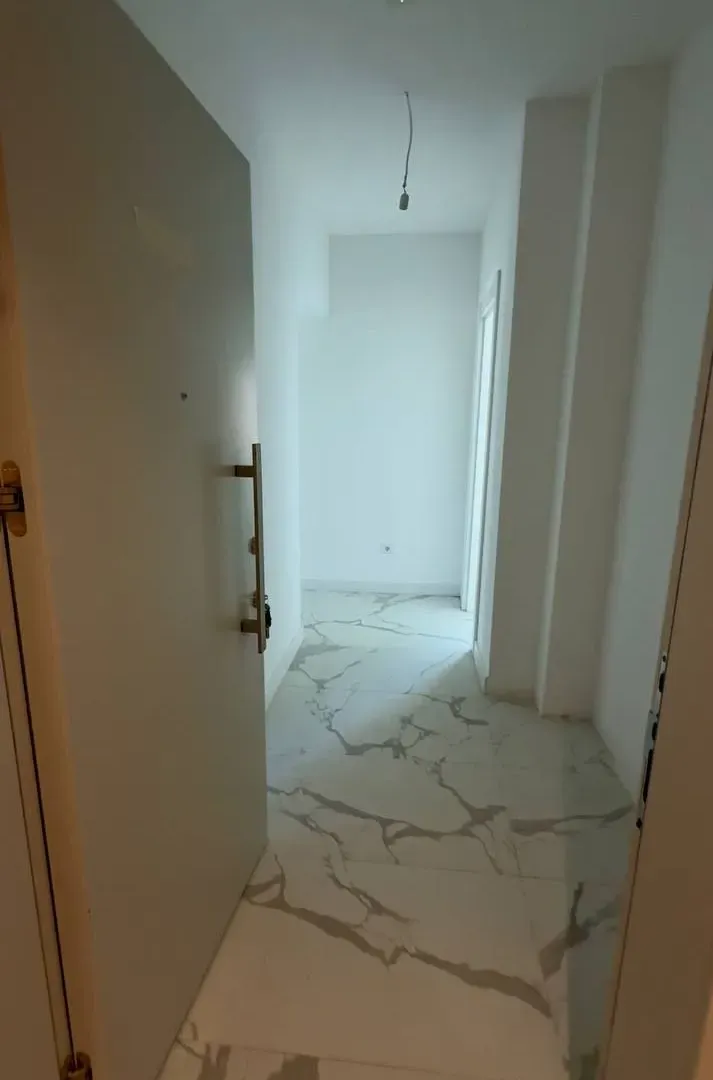 Prodaja, trosoban stan, 148m², Centar, Bar