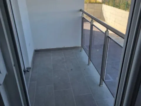 Izdavanje, jednosoban stan, 43m², Zagorič, Podgorica - image 7