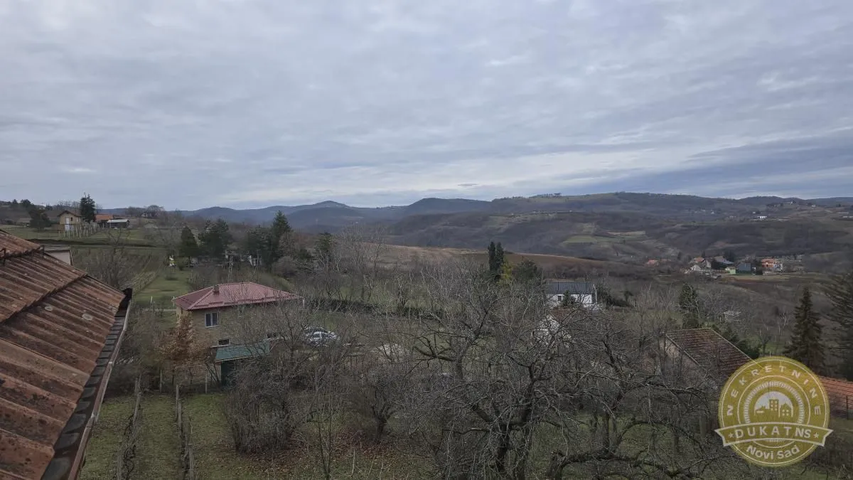 Prodaja, kuća, 155m², Ledinci, Petrovaradin
