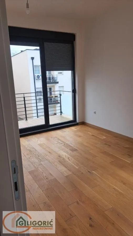 Prodaja, stan, 236m², Zemun Sve Podlokacije, Beograd