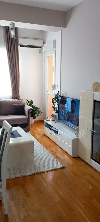 Rent, one bedroom apartment, 42m², Ljubović, Podgorica