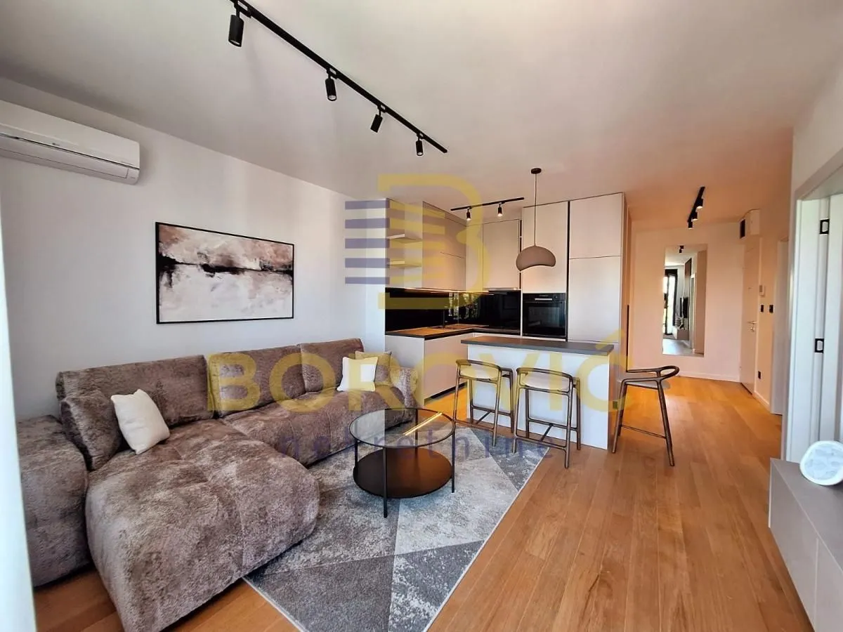 Izdavanje, dvosoban stan, 50m², Crveni Krst, Beograd