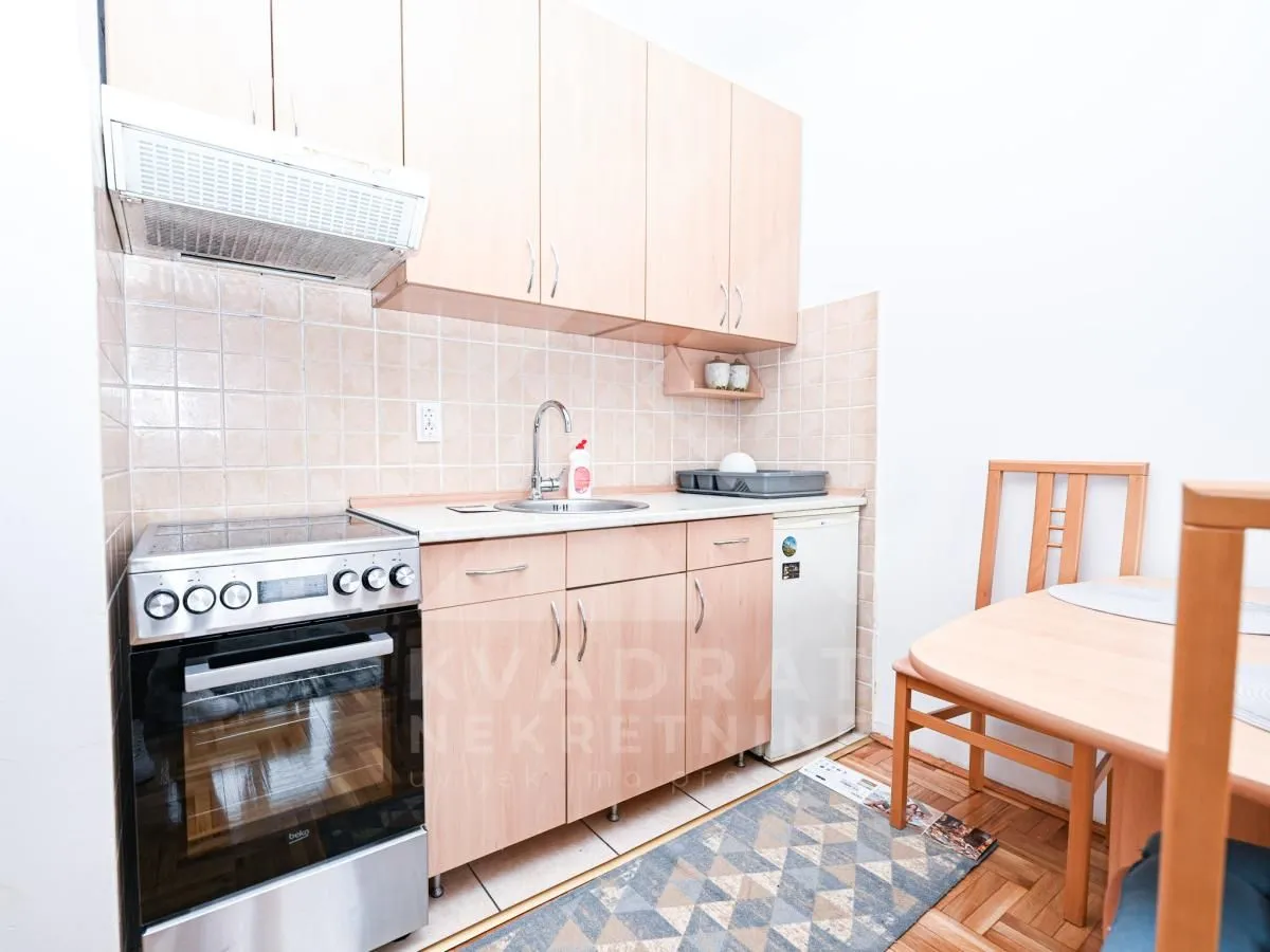 Rent, studio apartment, 28m², Krivi Most, Podgorica