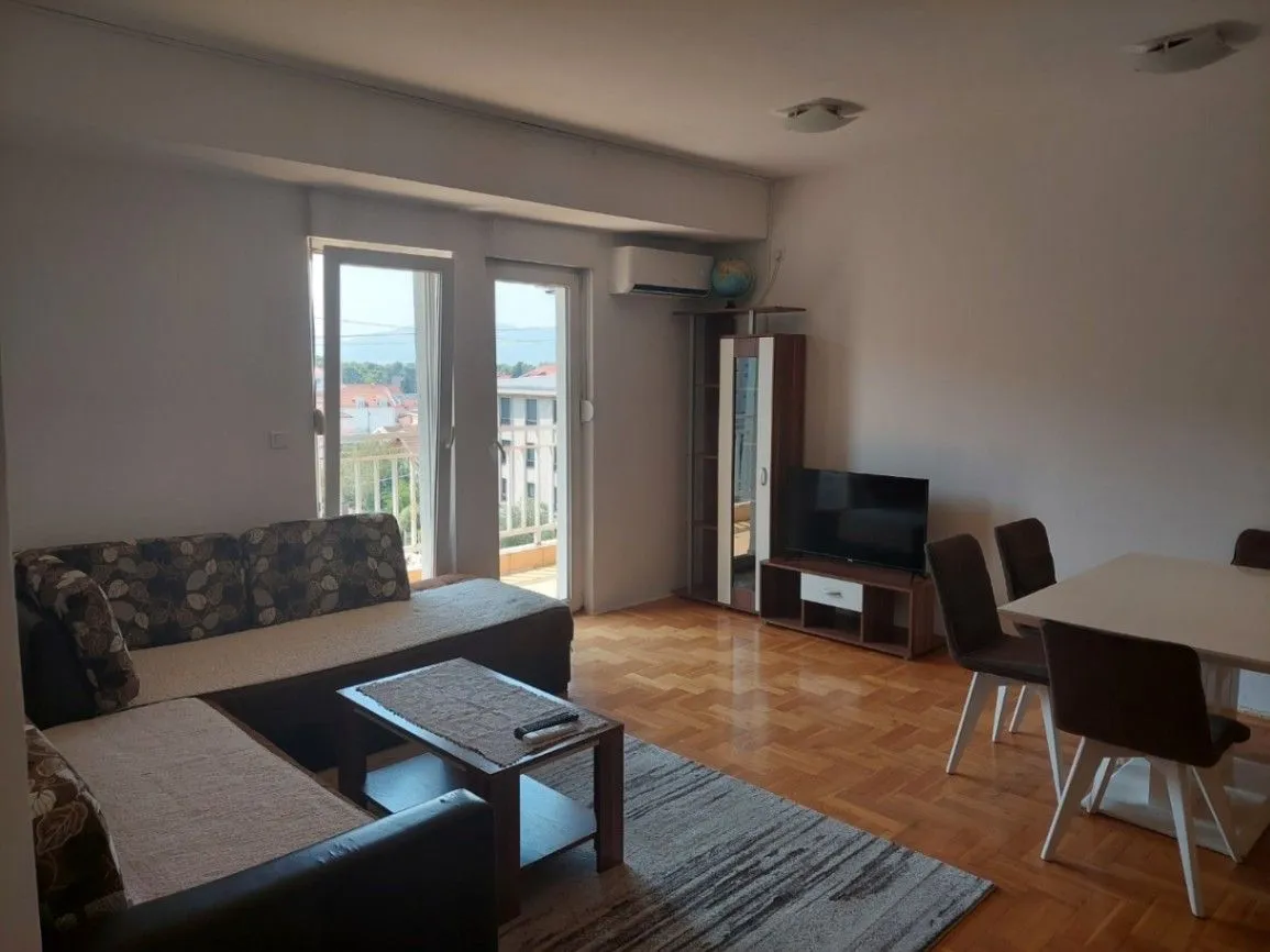 Rent, two bedroom apartment, 62m², Blok 9, Podgorica