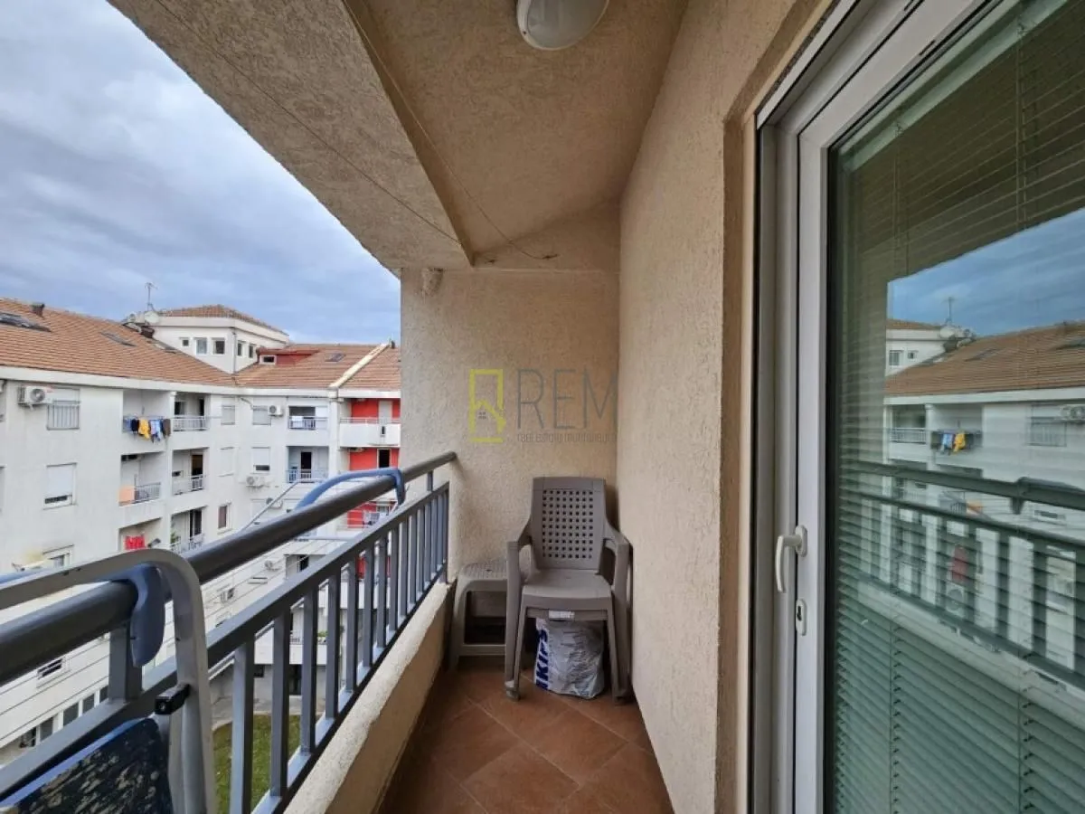 Prodaja, dvosoban stan, 65m², Blok 9, Podgorica