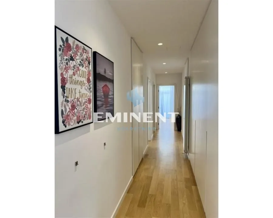 Rent, three bedroom apartment, 205m², Novi Beograd Blok 65, Novi Beograd Sve Podlokacije