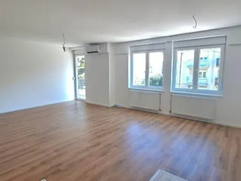 Stan in Čukarica