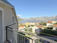 Sale, three bedroom apartment, 120m², Dobrota, Kotor - image 8