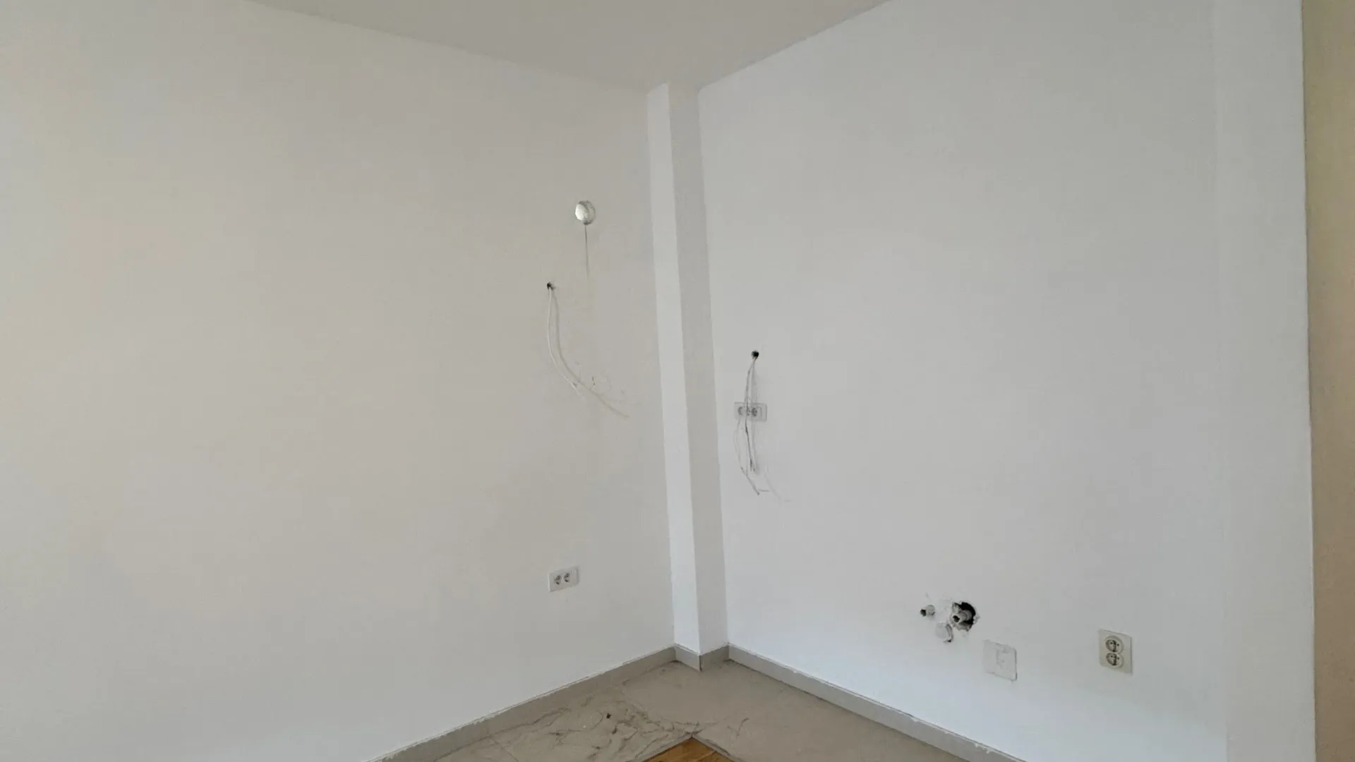 Prodaja, jednosoban stan, 47m², Velika Plaža, Ulcinj