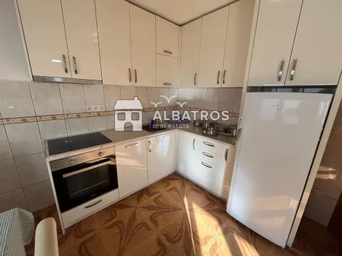 Izdavanje, dvosoban stan, 80m², Ilino, Bar - image 4