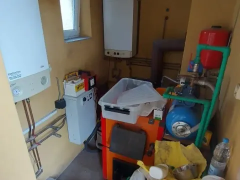 Prodaja, kuća, 340m², Veternik, Novi Sad Sve Podlokacije - image 18