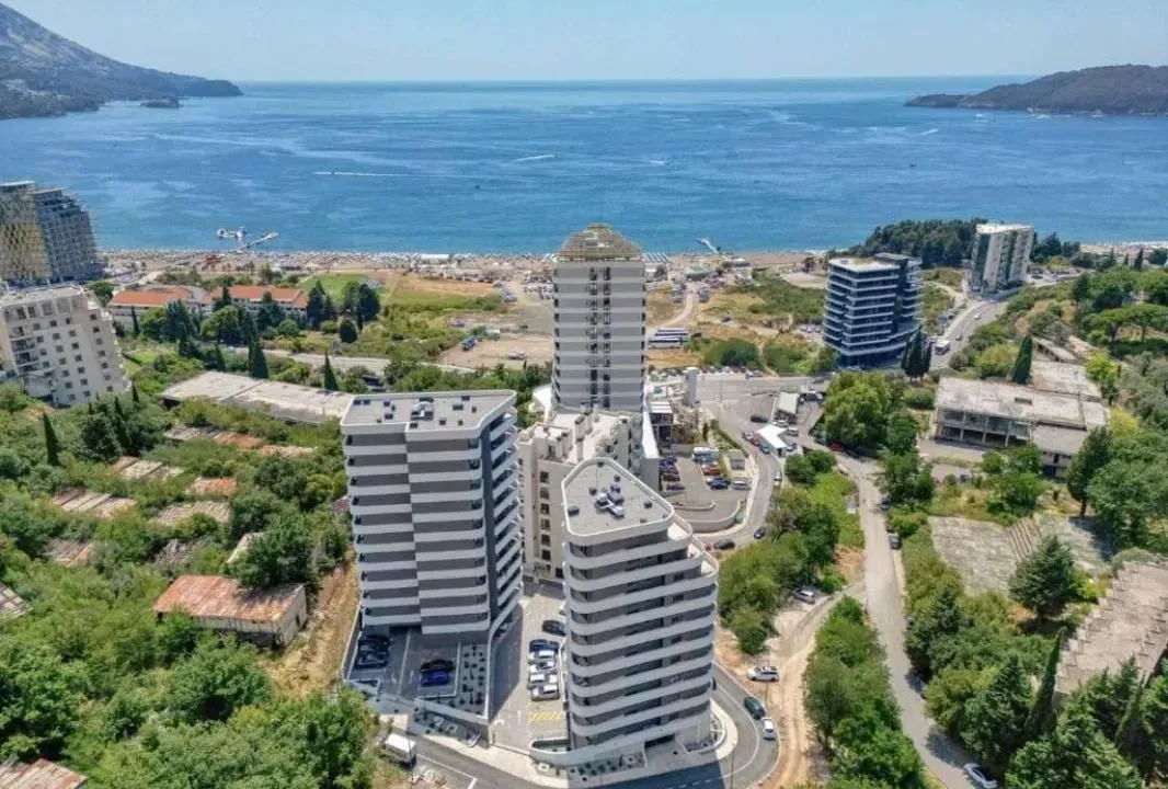 Sale, one bedroom apartment, 46m², Bečići, Budva