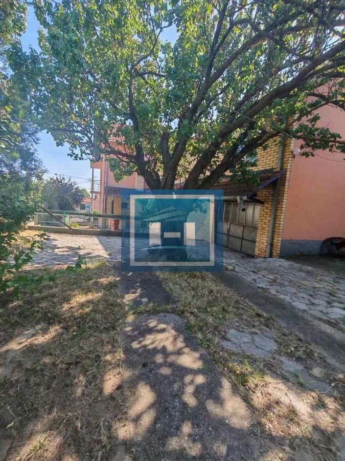 Prodaja, kuća, 240m², Tekija, Paraćin