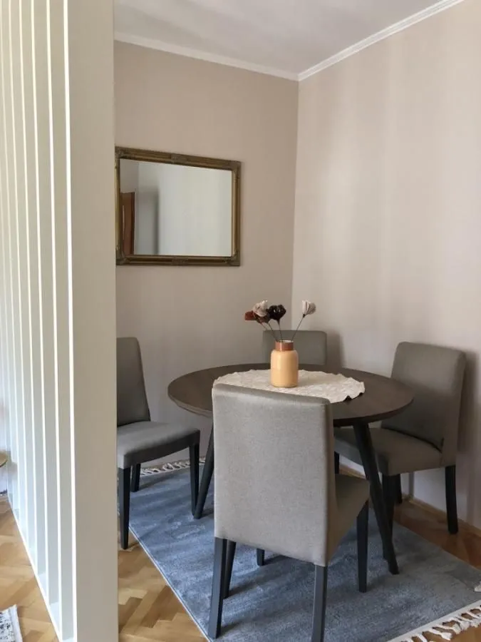 Rent, two bedroom apartment, 55m², Centar, Tivat