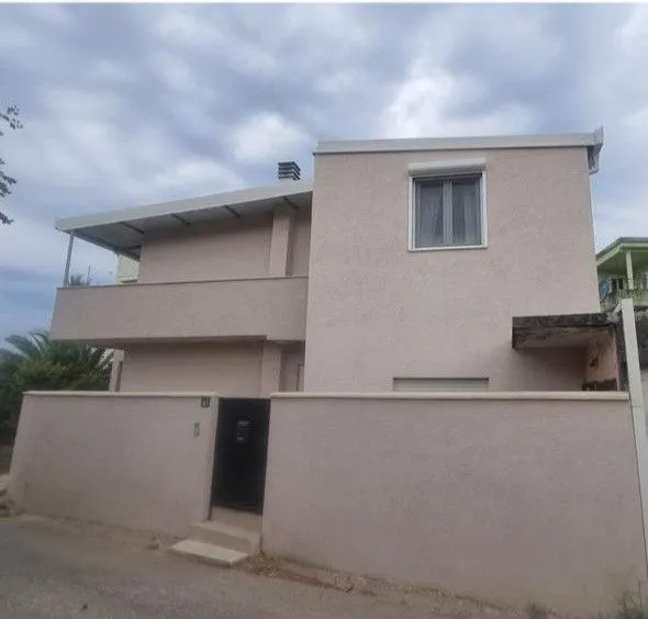 Sale, house, 220m², Šušanj, Bar