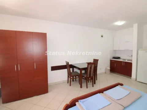 Prodaja, kuća, 145m², Srebrno jezero, Veliko Gradište - image 18