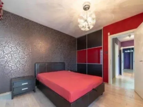 Prodaja, trosoban stan, 140m², Preko Morače, Podgorica - image 10